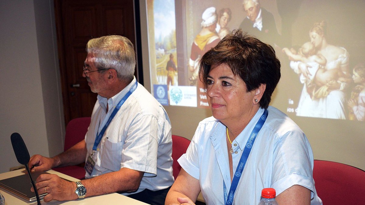 Yasmina Domínguez Cardona y Raúl Ortiz de Lejarazu, ponentes del curso ‘Una nueva era en la prevención de las enfermedades infecciosas’, han