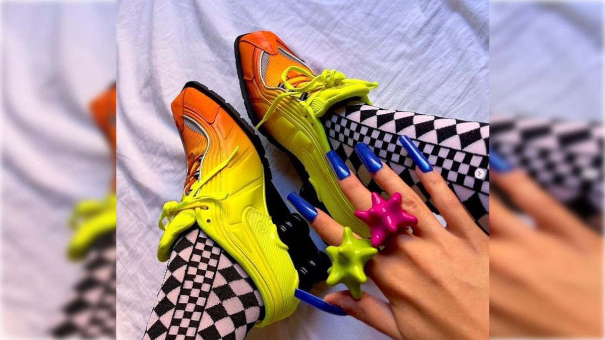 Imagen de uno de los anillos de la marca almeriense (Imagen IG: @tarti.tailored).