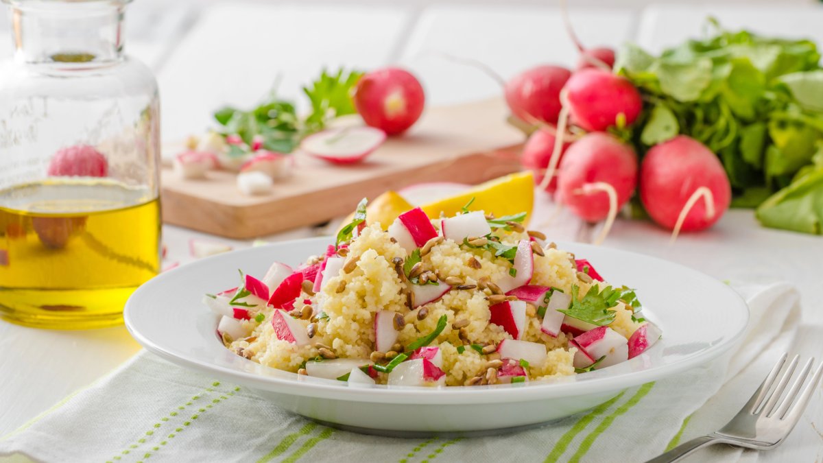 Ensalada de cuscús (imagen: depositphotos).
