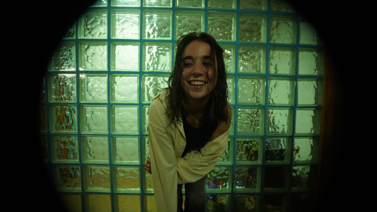 María Navarro, ganadora del concurso 'Proyecto Vivero', organizado por la productora almeriense Crash Music