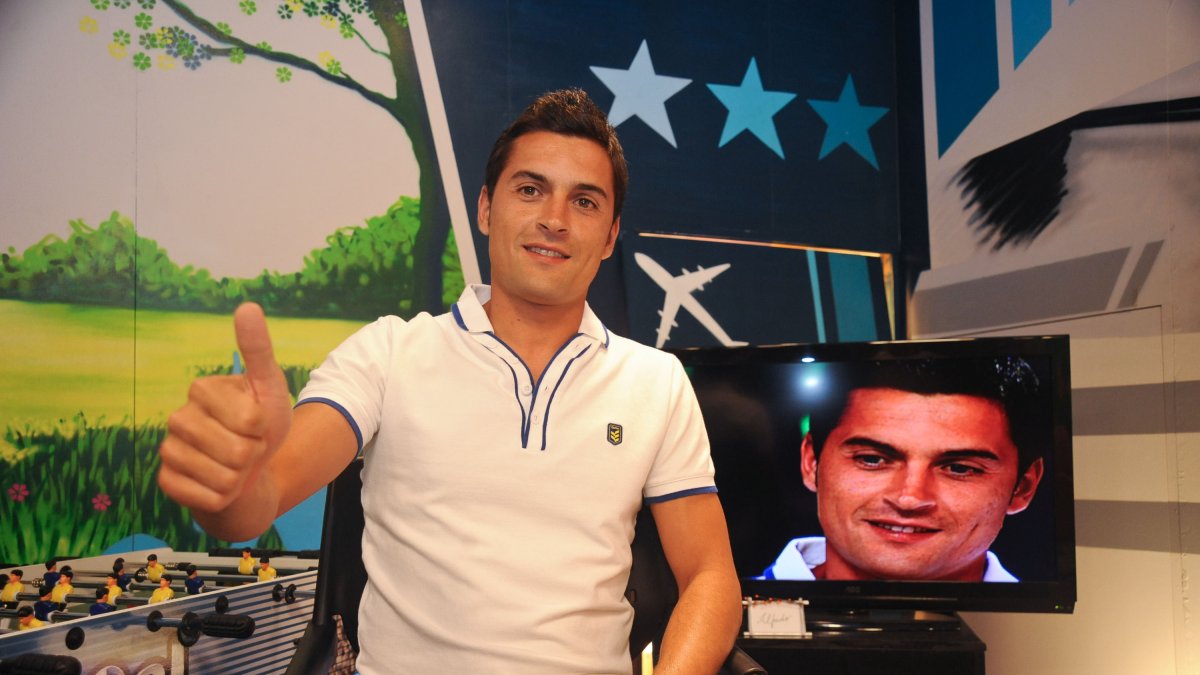 Francisco tendrá que esperar su oportunidad en los banquillos.