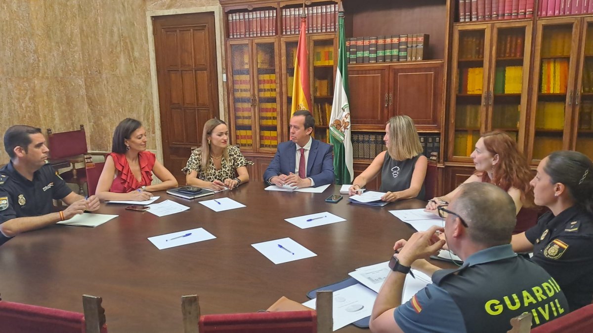 Reunión del Plan Director en la subdelegación del Gobierno en Almería.