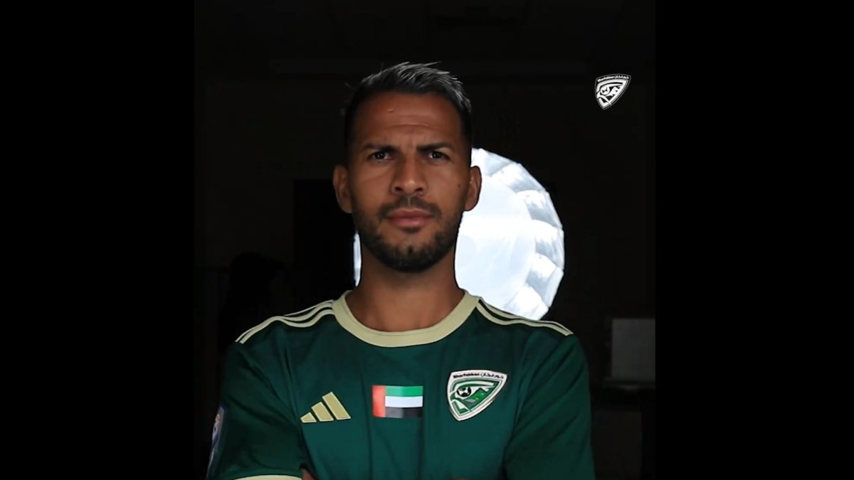 El conjunto de los Emiratos Árabes Unidos ha hecho oficial la llegada del futbolista canario.