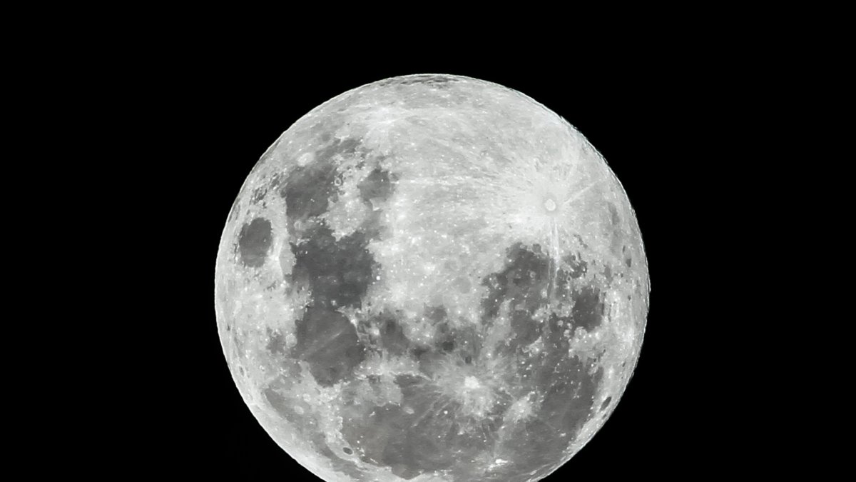 Imagen de luna llena.