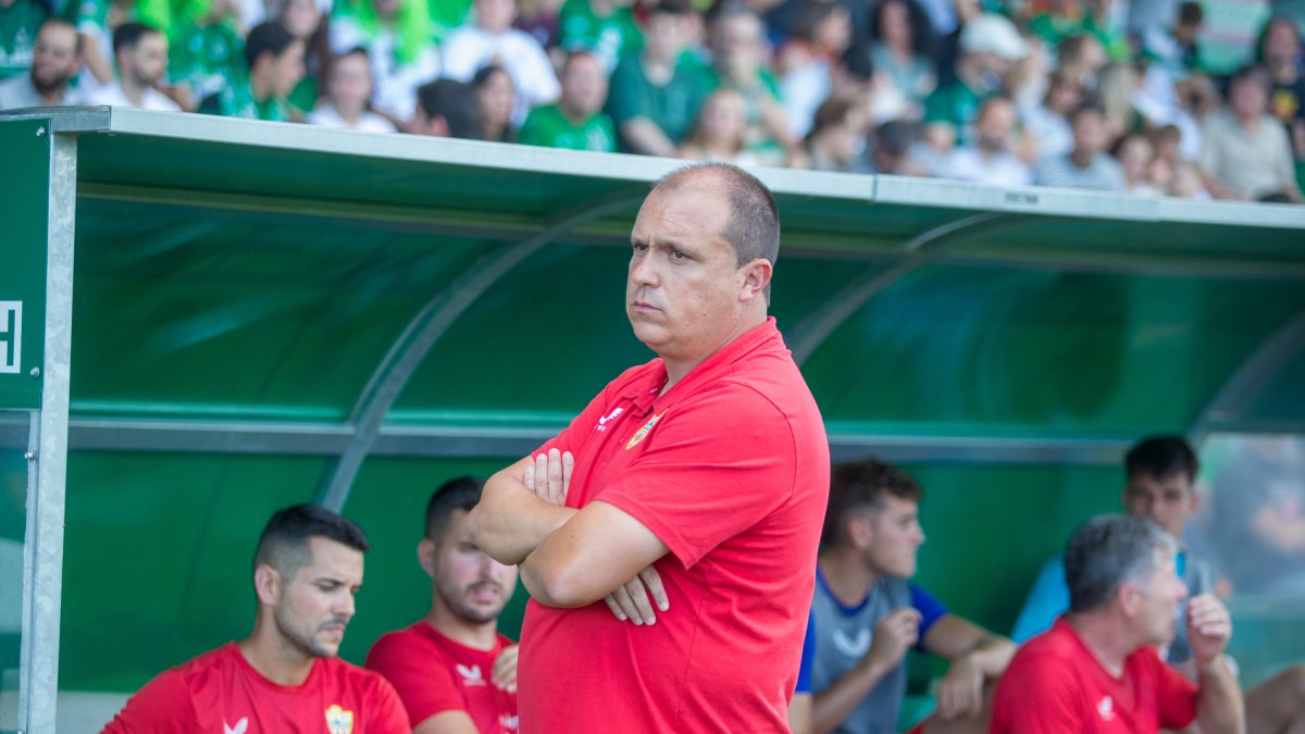 Alberto Lasarte en el partido más importante, el que le daba el ascenso al Almería B en Toledo.