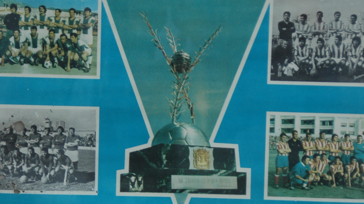 Cartel de una de las ediciones de aquel inolvidable trofeo.