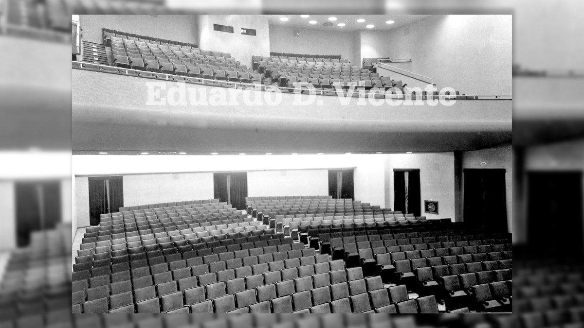 El cine Reyes Católicos fue un lujo para Almería. En 1961 era la única sala que contaba con aire acondicionado en verano.