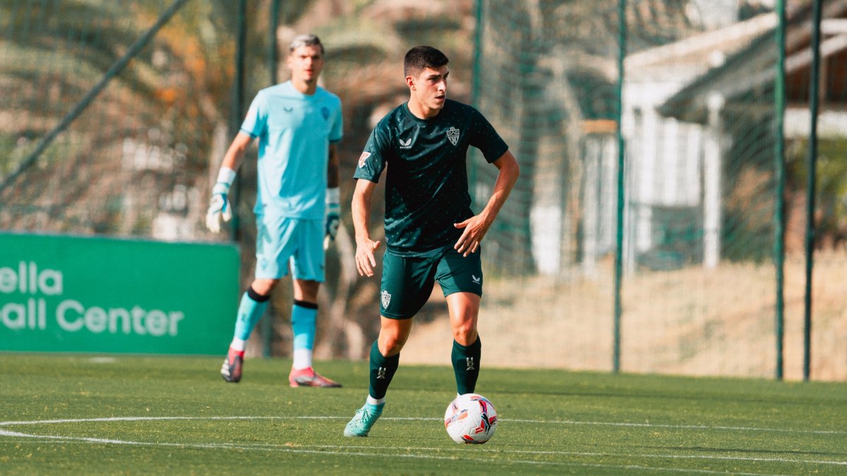 René Pérez, del filial, ha tenido varias oportunidades este verano a las órdenes de Rubi.