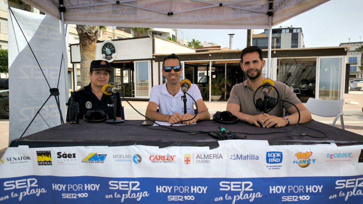 Mari Trini Pérez, Fran García y José Crespo momentos previos a la entrevista. | Bego Cánovas