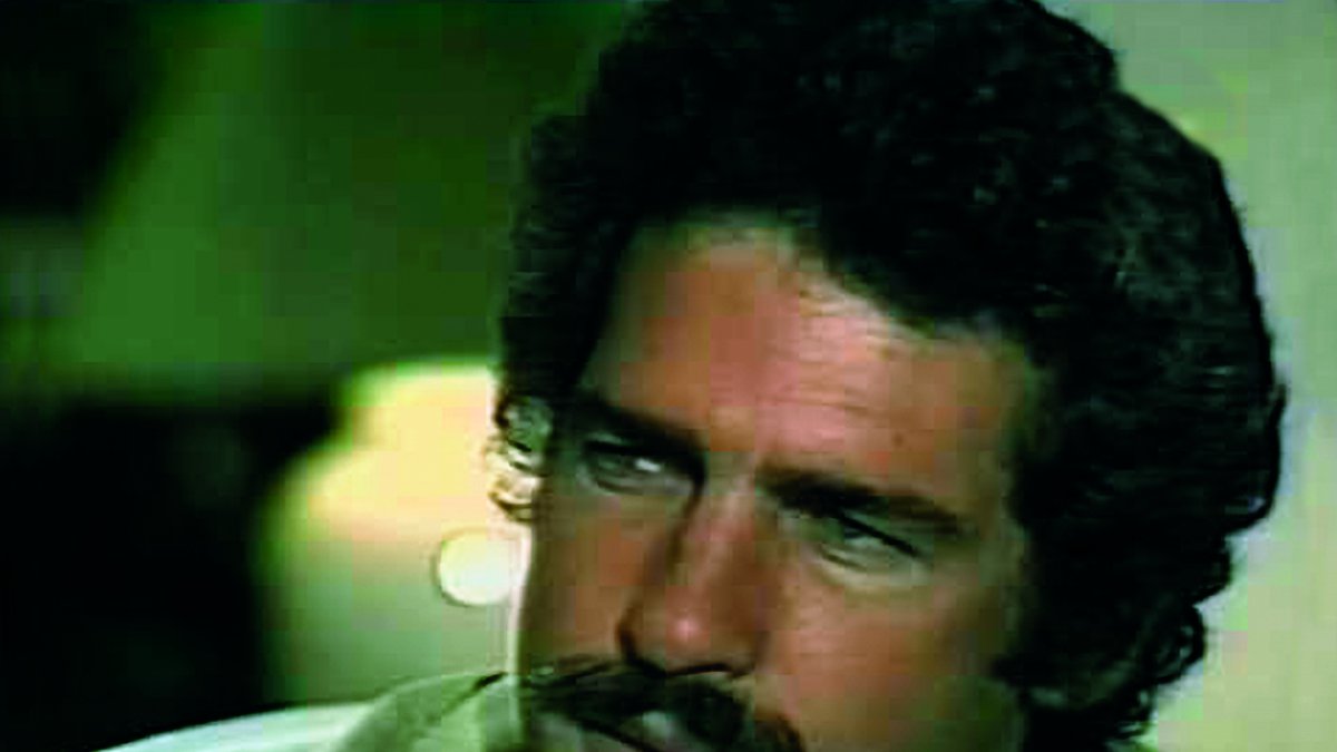 Antonio acude a casa de Pamela en busca de Pablo, dejando a la joven estupefacta: