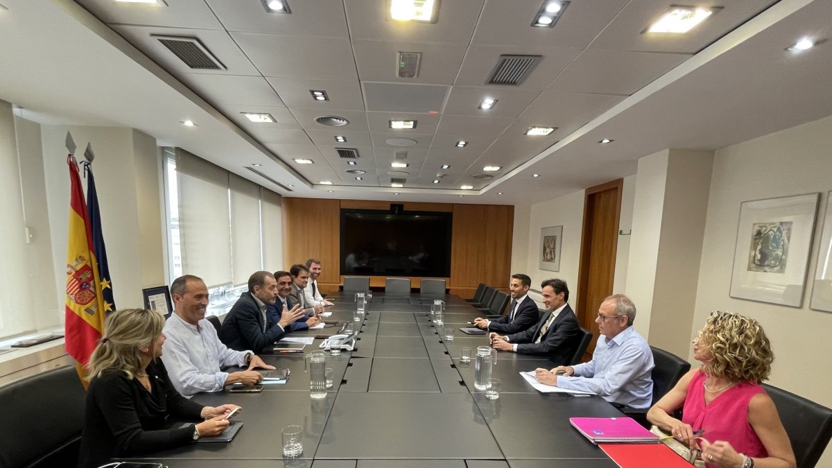 Reunión entre Adif y el Gobierno de Murcia.