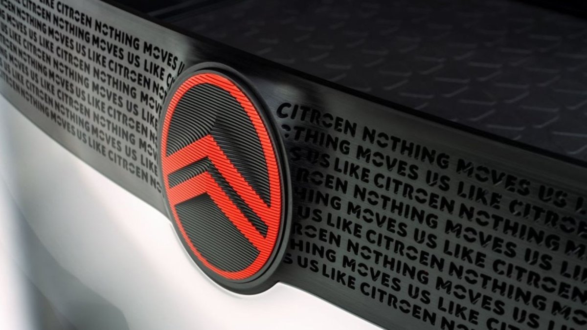 El Citroën ë-C4 “Made in Spain” es el automóvil 100% eléctrico fabricado en España con mayor éxito en el mercado entre enero y junio.