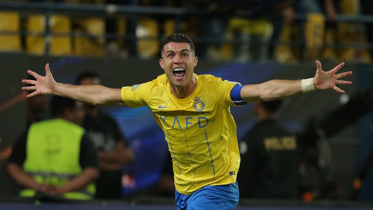 Cristiano Ronaldo celebrando un gol con el Al-Nassr.