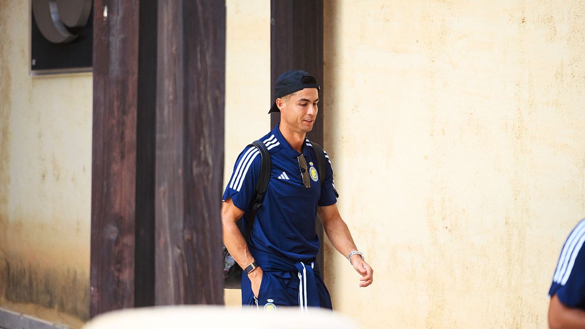 Cristiano Ronaldo lo eclipsa todo con su presencia en Almería.