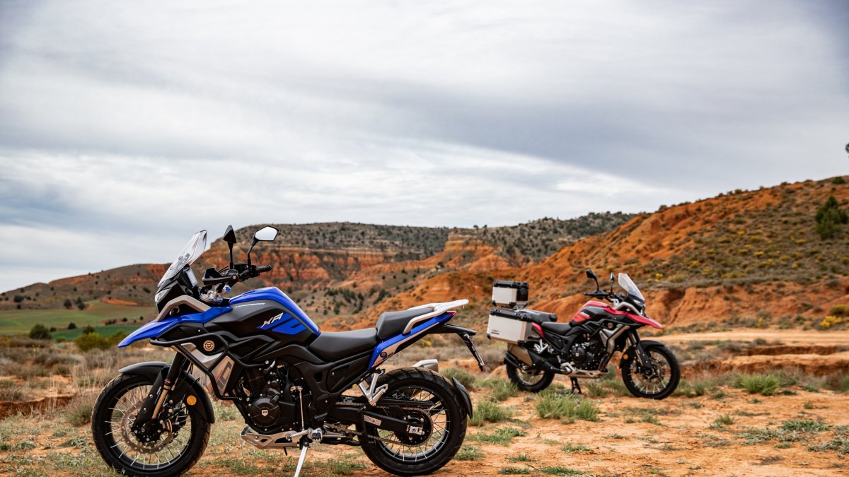 La Montana XR5 510 cuenta con una nueva decoración de aire aún más deportivo que le confiere un renovado y potente atractivo.