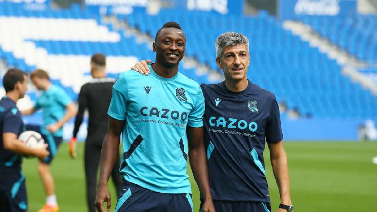 Umar Sadiq con Imanol Alguacil, eran otros tiempos.