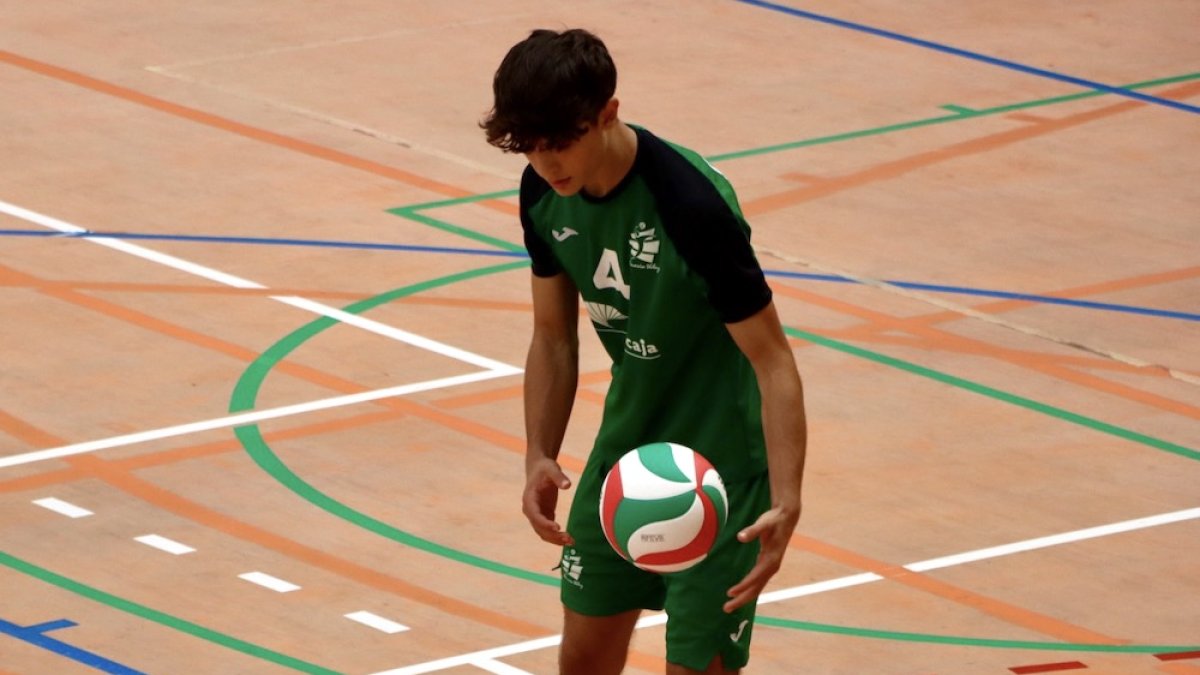 Davit Khatchiperadze en mitad de un partido.