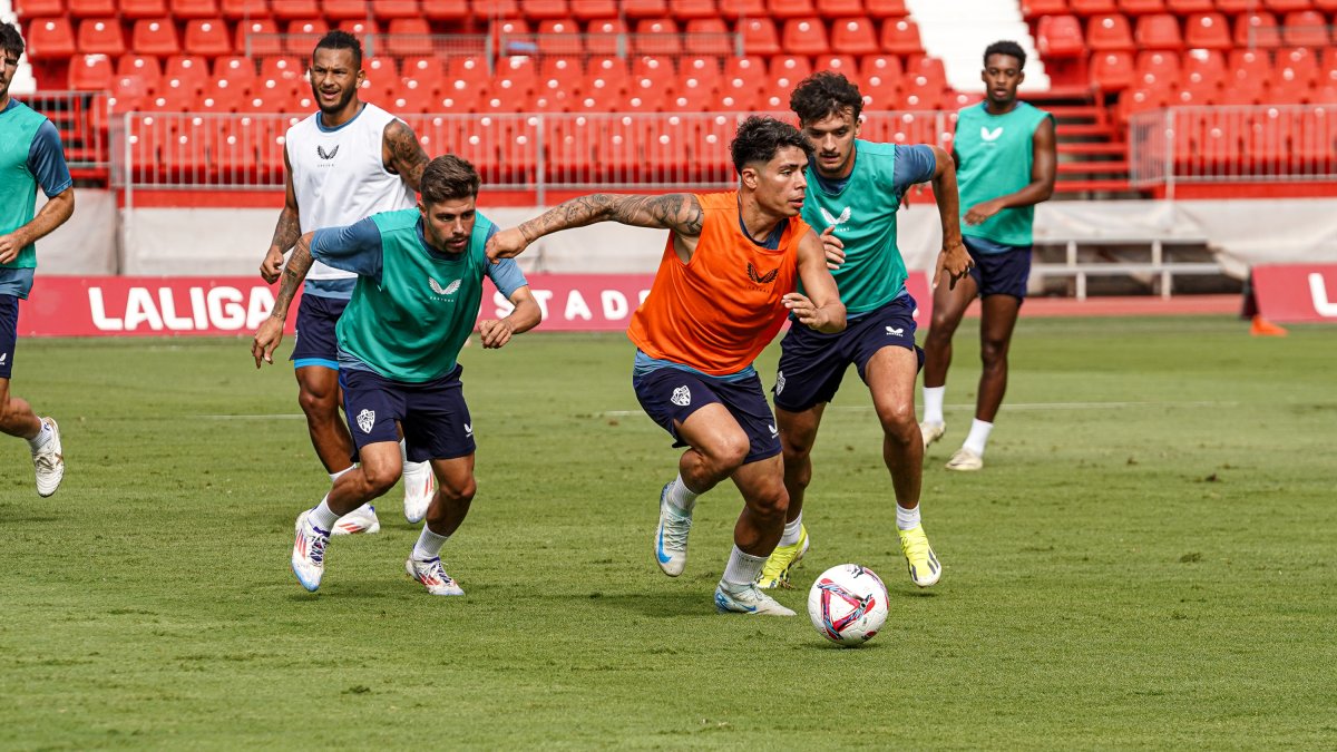 Nico Melamed es la gran novedad en la convocatoria.