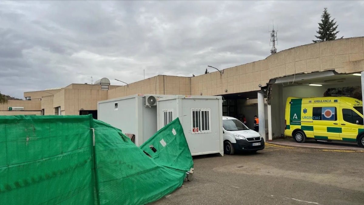 Situación del Centro de Salud de Albox durante las obras.