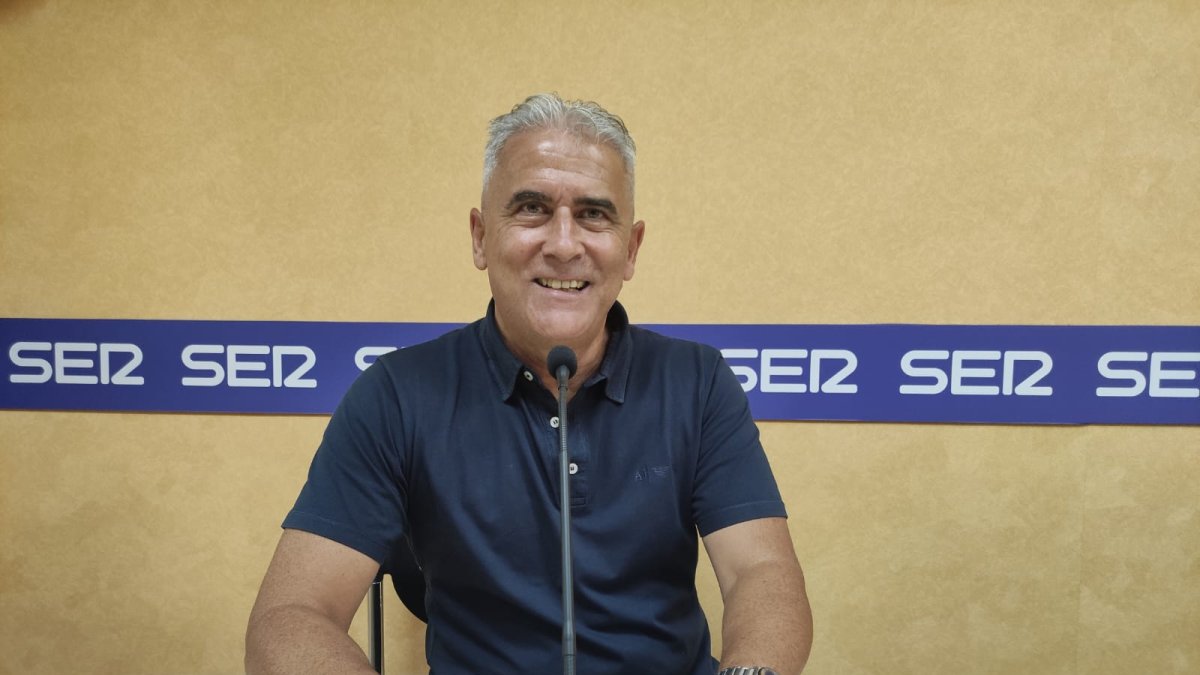 Pepe Morales, entrenador del Carrusel Deportivo de la Cadena SER y analista de LA VOZ.