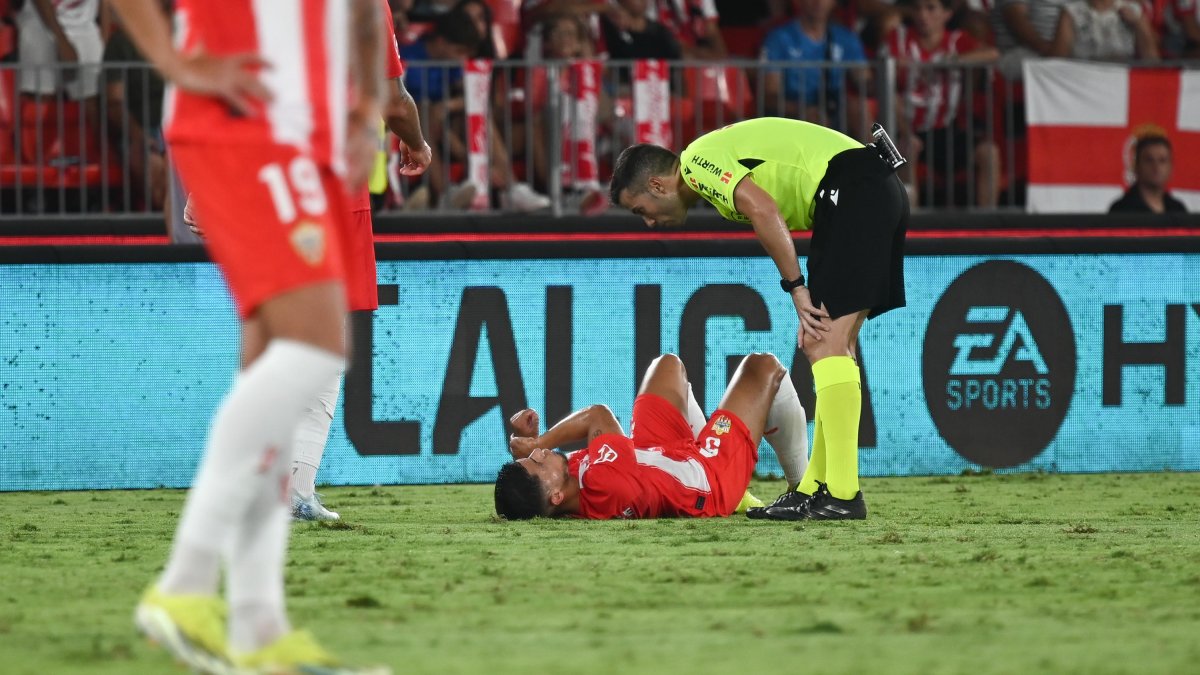 Otro partido con problemas en el hombro.