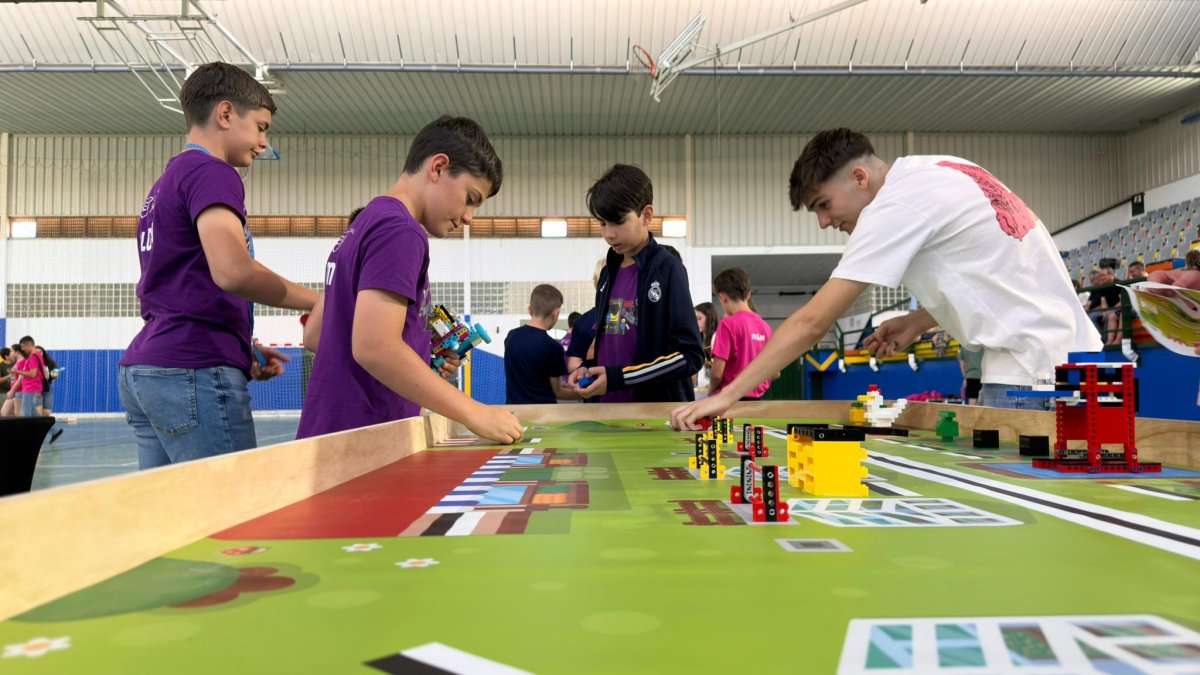 Campeonato provincial de robótica educativa.