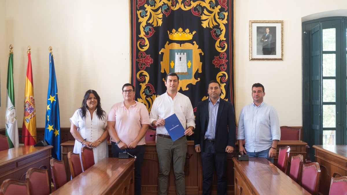 El acto de la firma esta mañana.