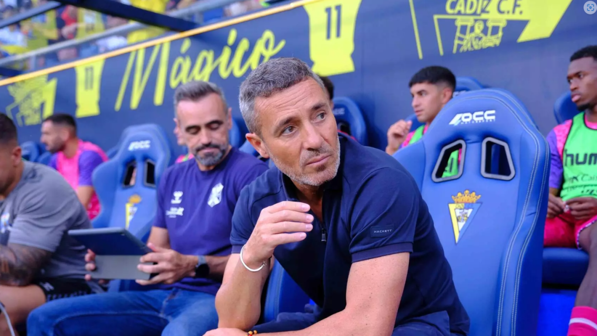 Óscar Cano ha sido el primer entrenador despedido en la quinta jornada.