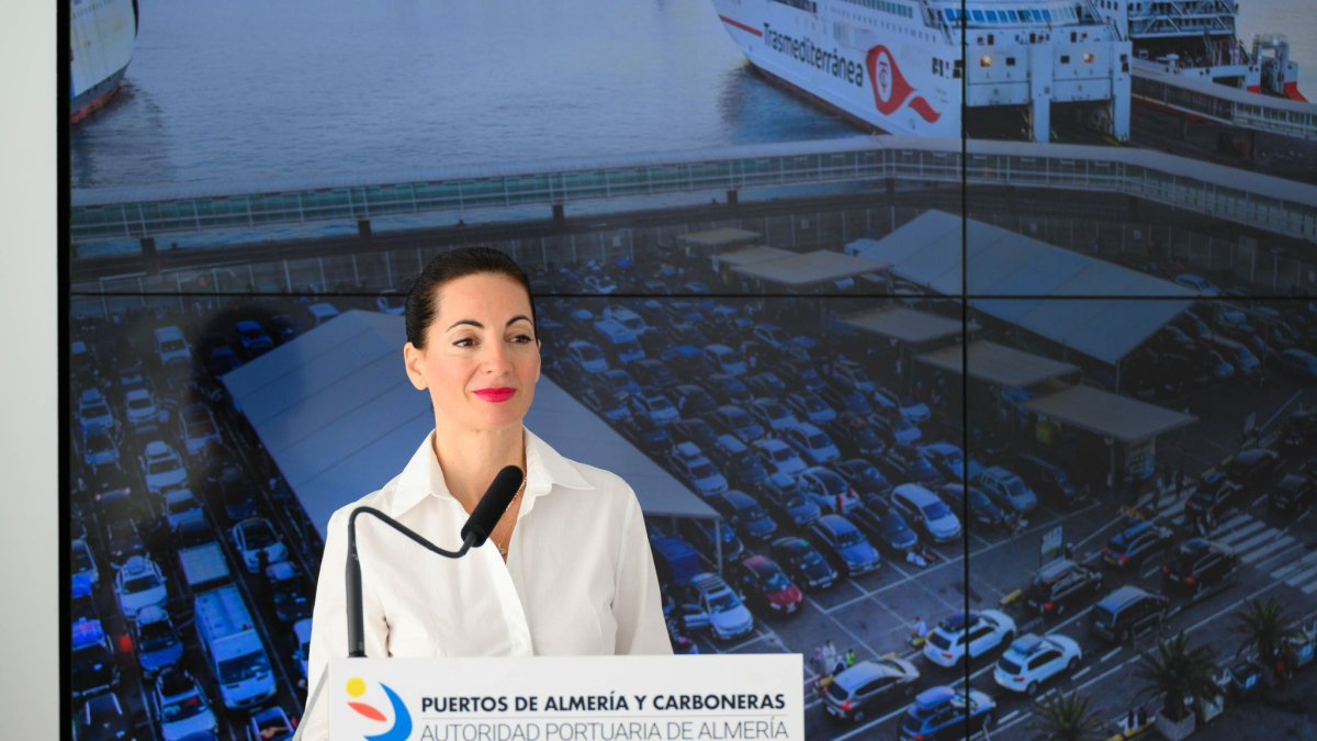 Rosario Soto, presidenta de la Autoridad Portuaria de Almería.