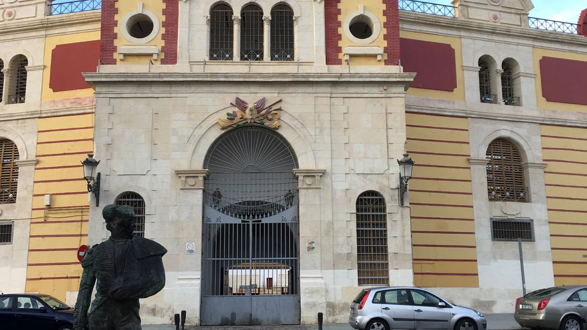 Plaza de Toros de Almería, espacio donde se desarrollará el concierto de Melendi.