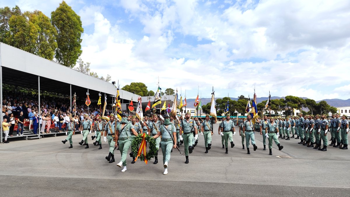 La Brigada de La Legión conmemora el CIV Aniversario Fundacional de La Legión en Almería.