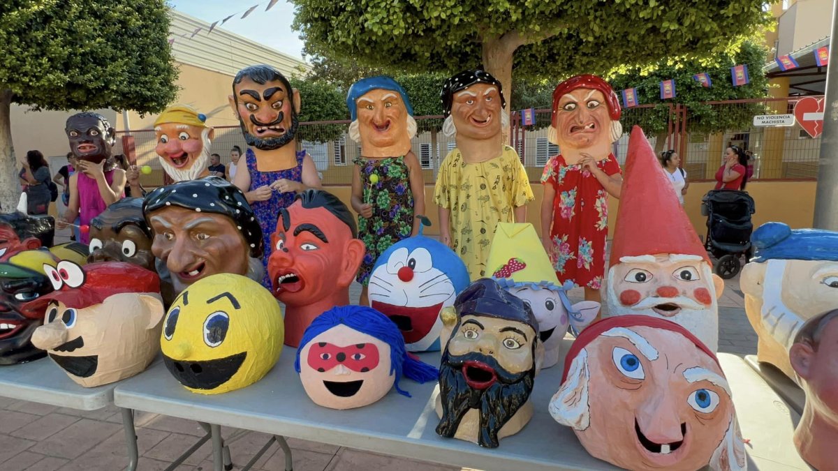 Cabezudos infantiles.