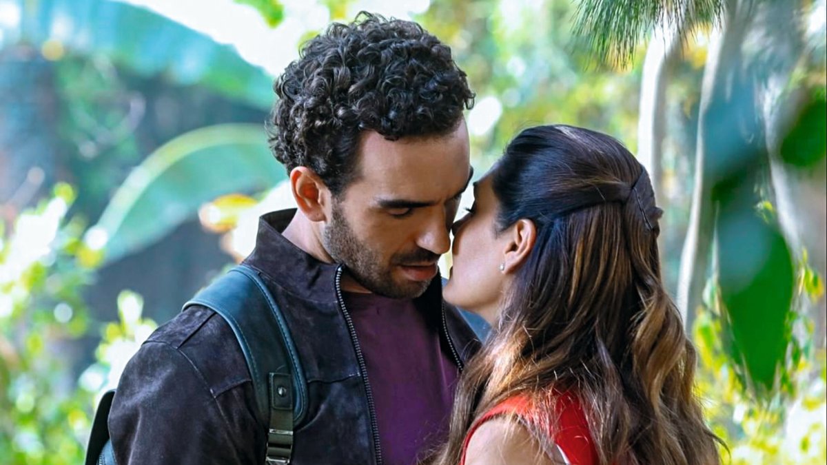 La pareja logra superar todos los obstáculos.