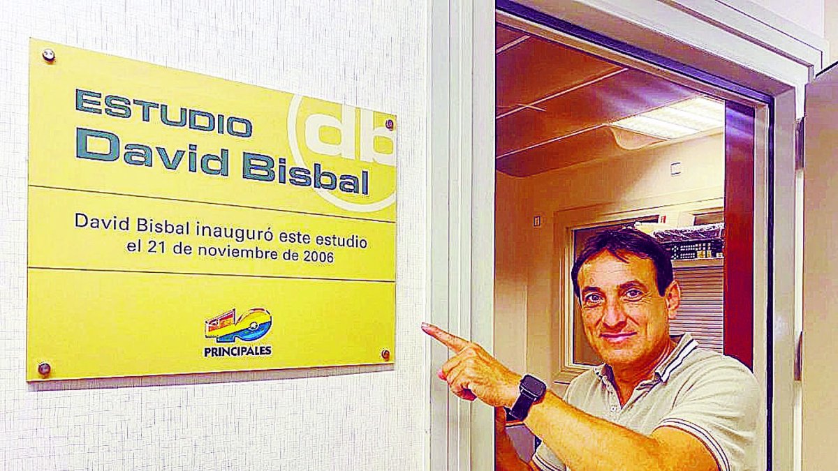 Ramón Gómez, jefe de Emisones y coordinador Musical en Cadena SER Almería.