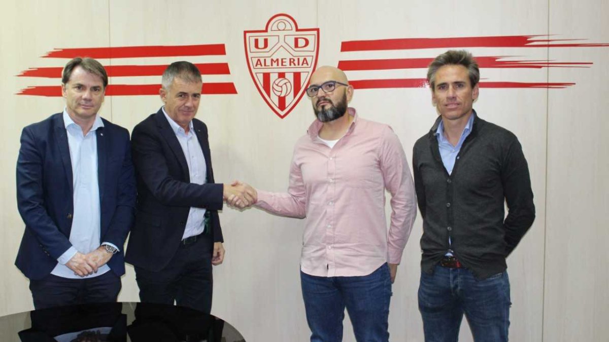 Lucas Alcaraz puede dar fe de LaLiga de la talega.