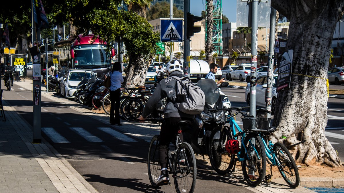 Imagen de un carril bici. FOTO: Depositphotos.