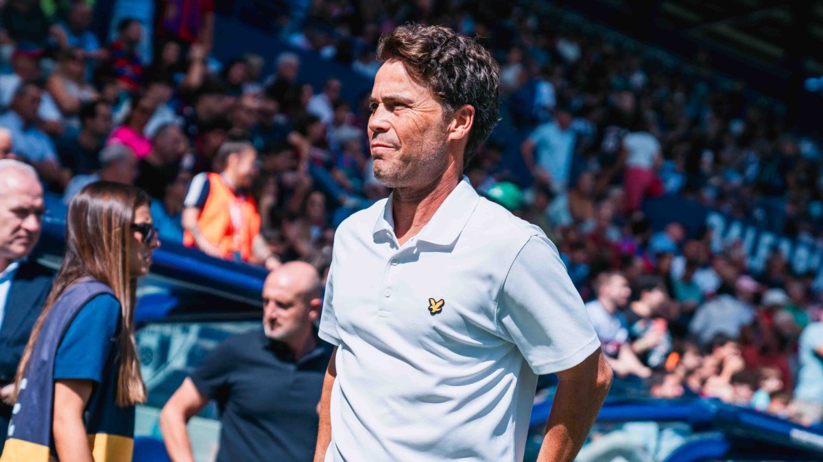 Rubi esperaba una versión más sólida del equipo, que se desmoronó encajando cuatro goles más y ya van 15.