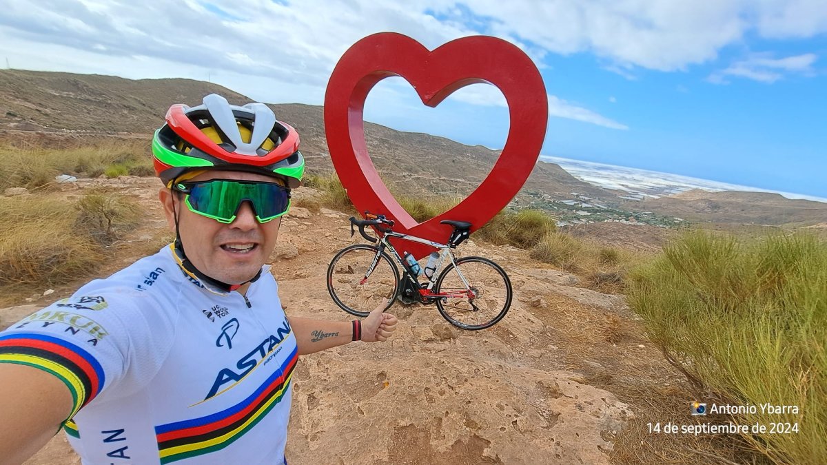 Antonio Ybarra en Vícar, el final de su reto.