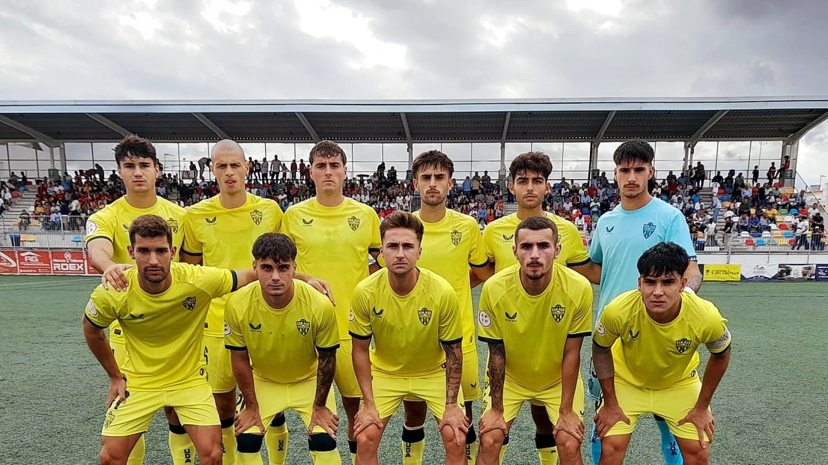 Alberto Lasarte se crece ante las adversidades y hace hasta cinco cambios en el 11 inicial.