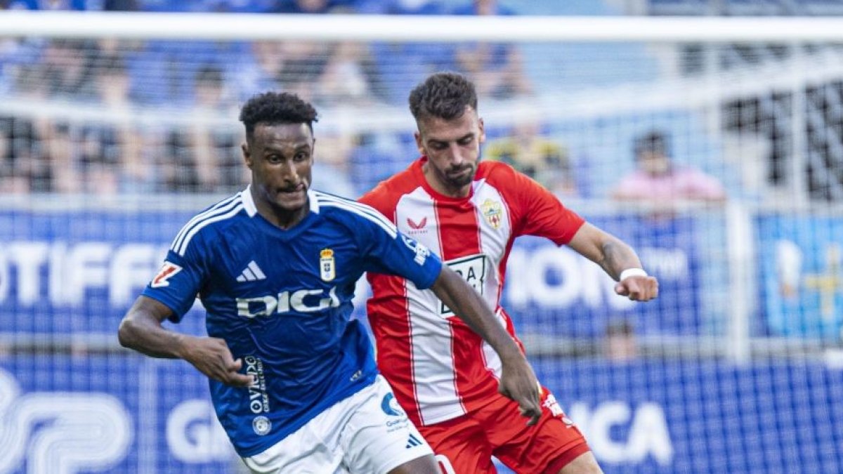 Centelles en el Oviedo-Almería.