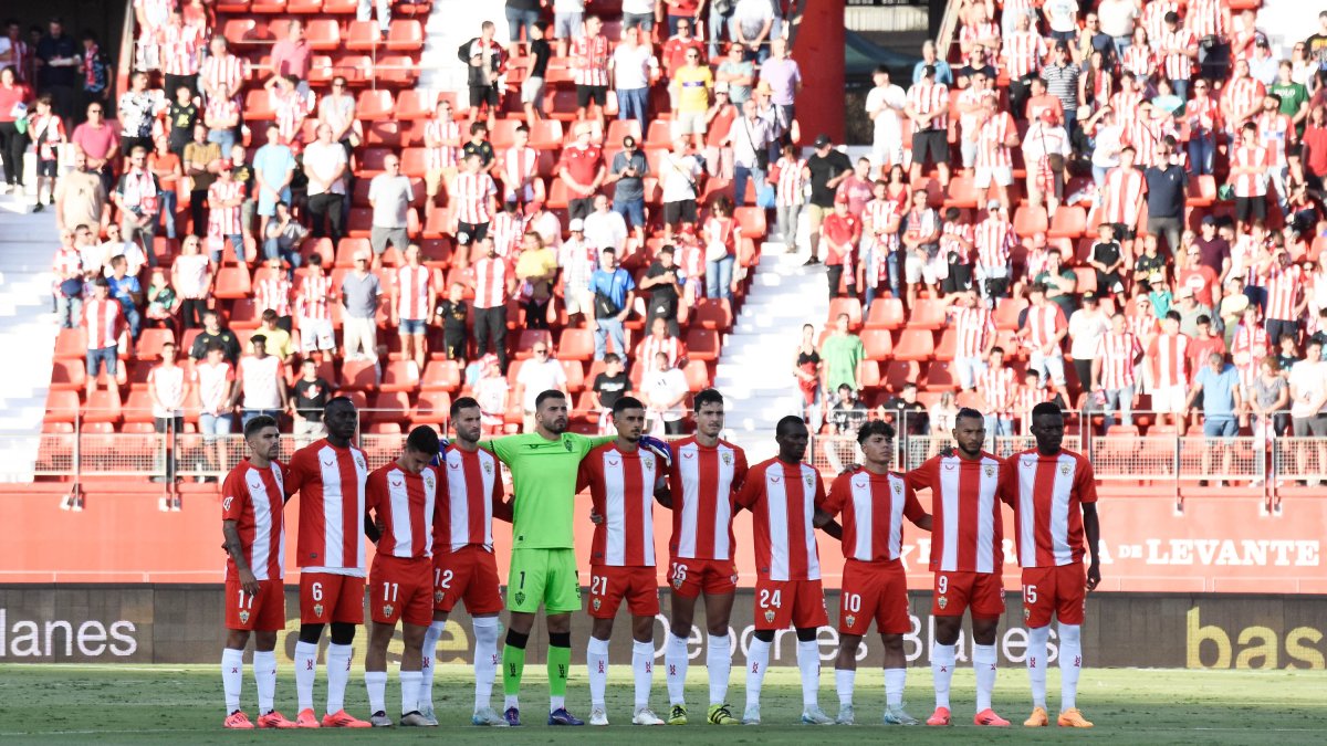 El Almería ha conseguido ofrecer su mejor versión cuando se ha visto con la soga al cuello.