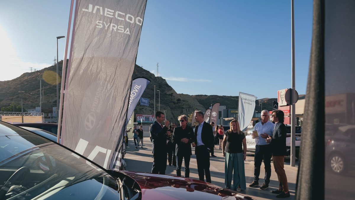 Inauguración de HuércalMotor el pasado viernes.