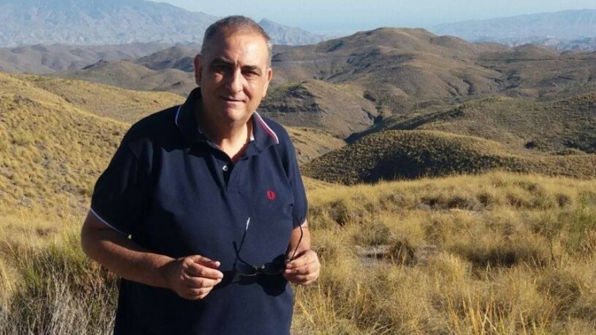 Pepe Pérez en uno de sus desplazamientos a Almería, una tierra de la que se tuvo que marchar con 4 años.