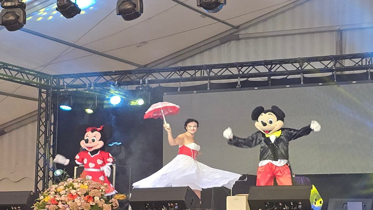 Función de \'La Fiesta de los Cuentos\'.