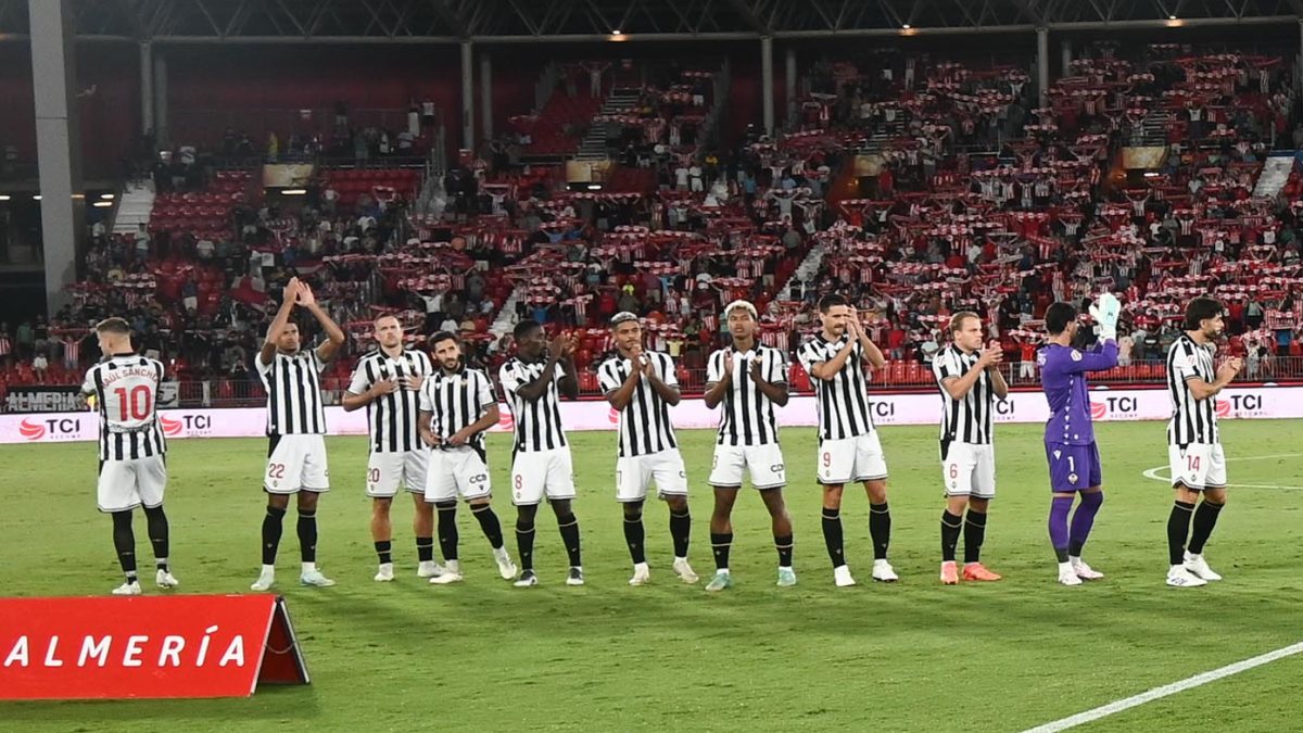 El Castellón se paseó por el Mediterráneo y le metió 5 goles al Almería.