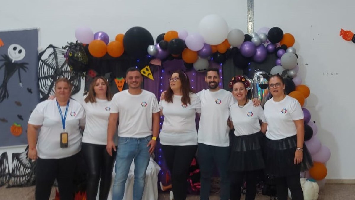 Archivo de la primera Fiesta de Halloween 'Siempre Valientes' en Adra.