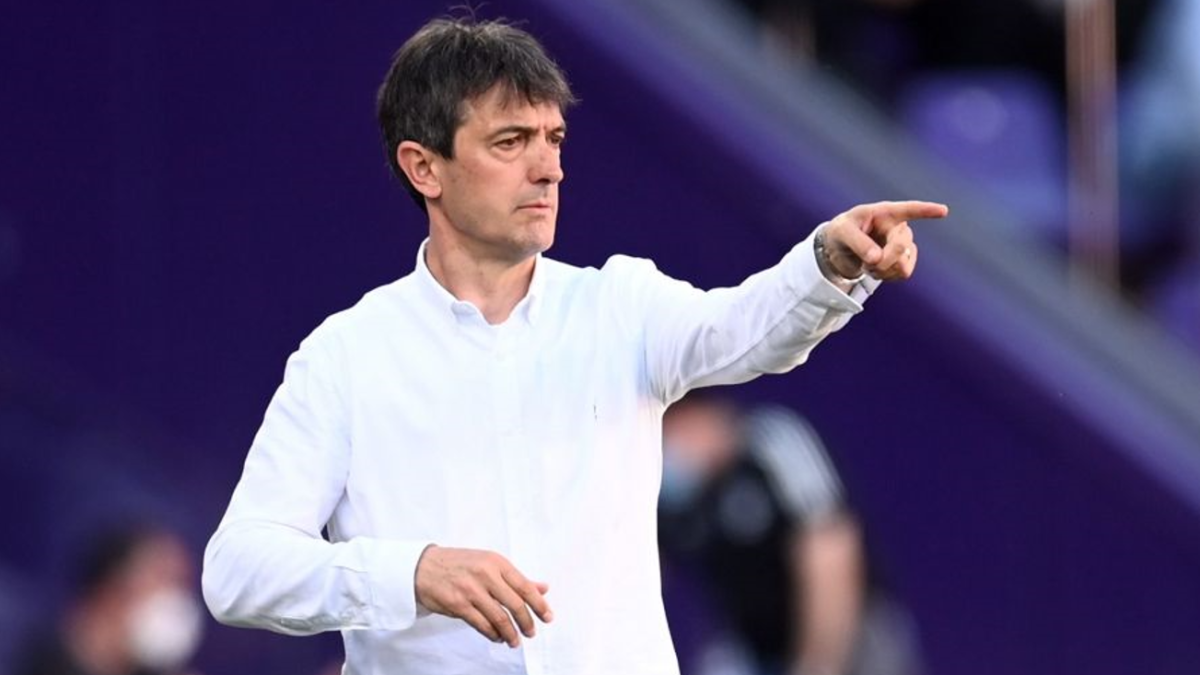 Pacheta en un Real Valladolid 2 Almería 2 de Segunda División.