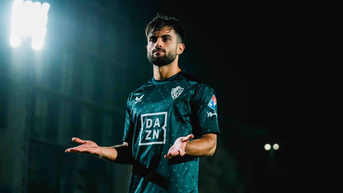 El catalán festejando el primer gol al Sanse, que llegó después de una gran acción de Centelles por la izquierda.