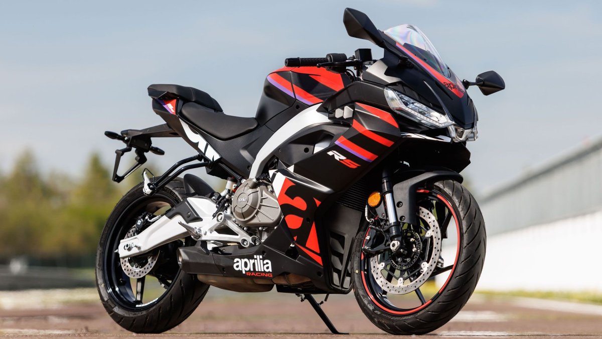 La Aprilia RS 457 es una copia de su hermana mayor la RS 660