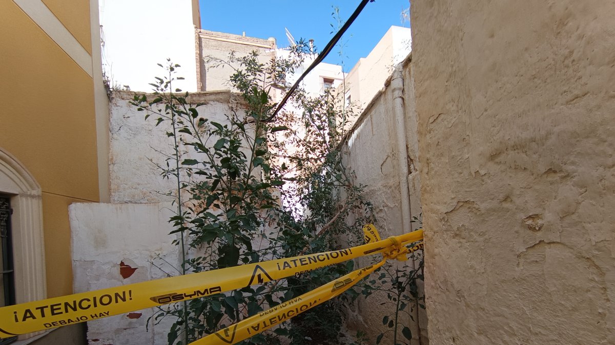 Así está la entrada al Patio Calandria